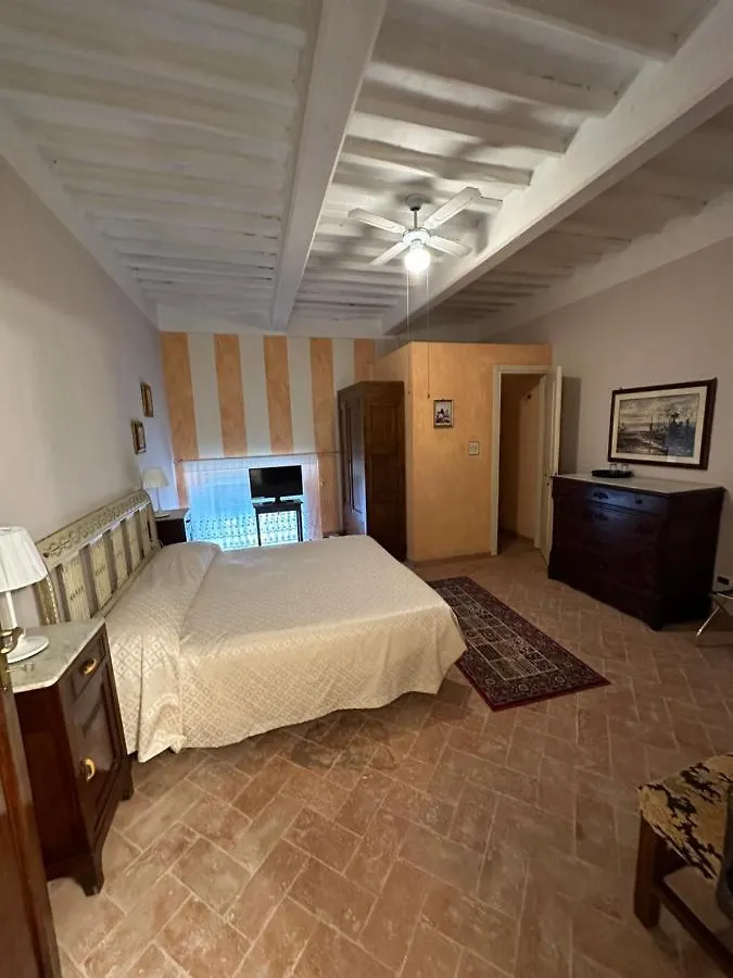Villa di Corliano Relais all'Ussero San Giuliano Terme Casa di campagna